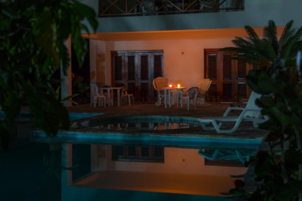 Villa Habitaciones Playa Coson 라스테레나스 외부 사진