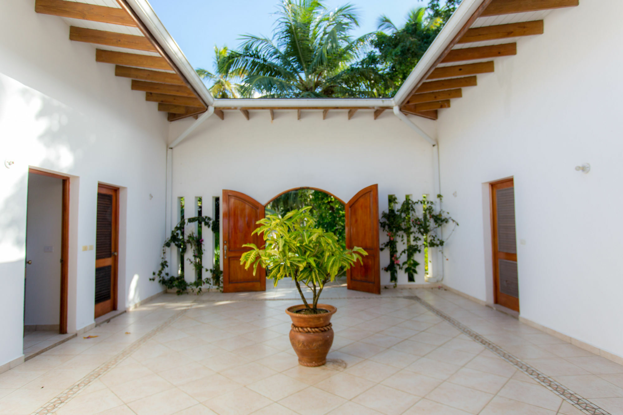 Villa Habitaciones Playa Coson 라스테레나스 외부 사진