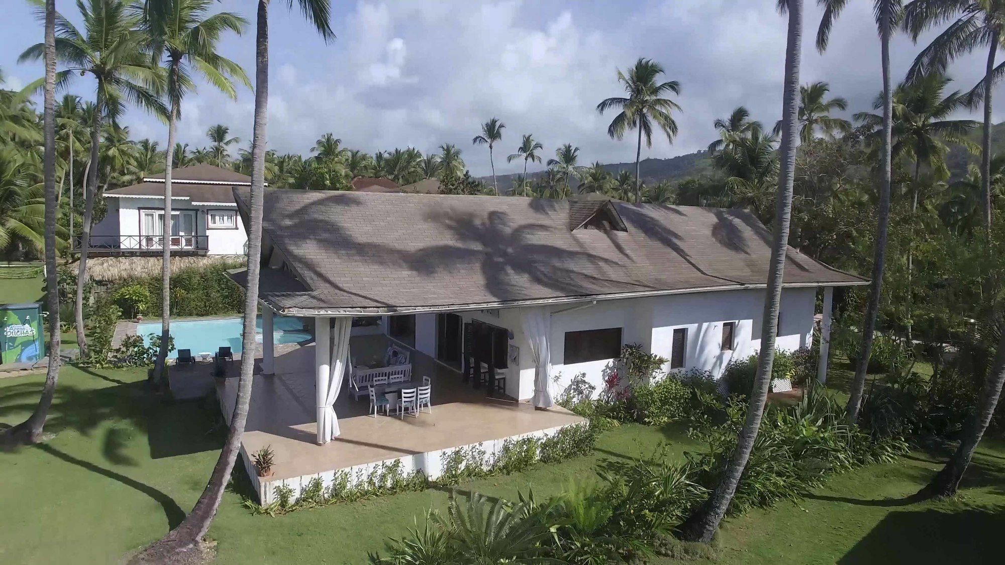 Villa Habitaciones Playa Coson 라스테레나스 외부 사진