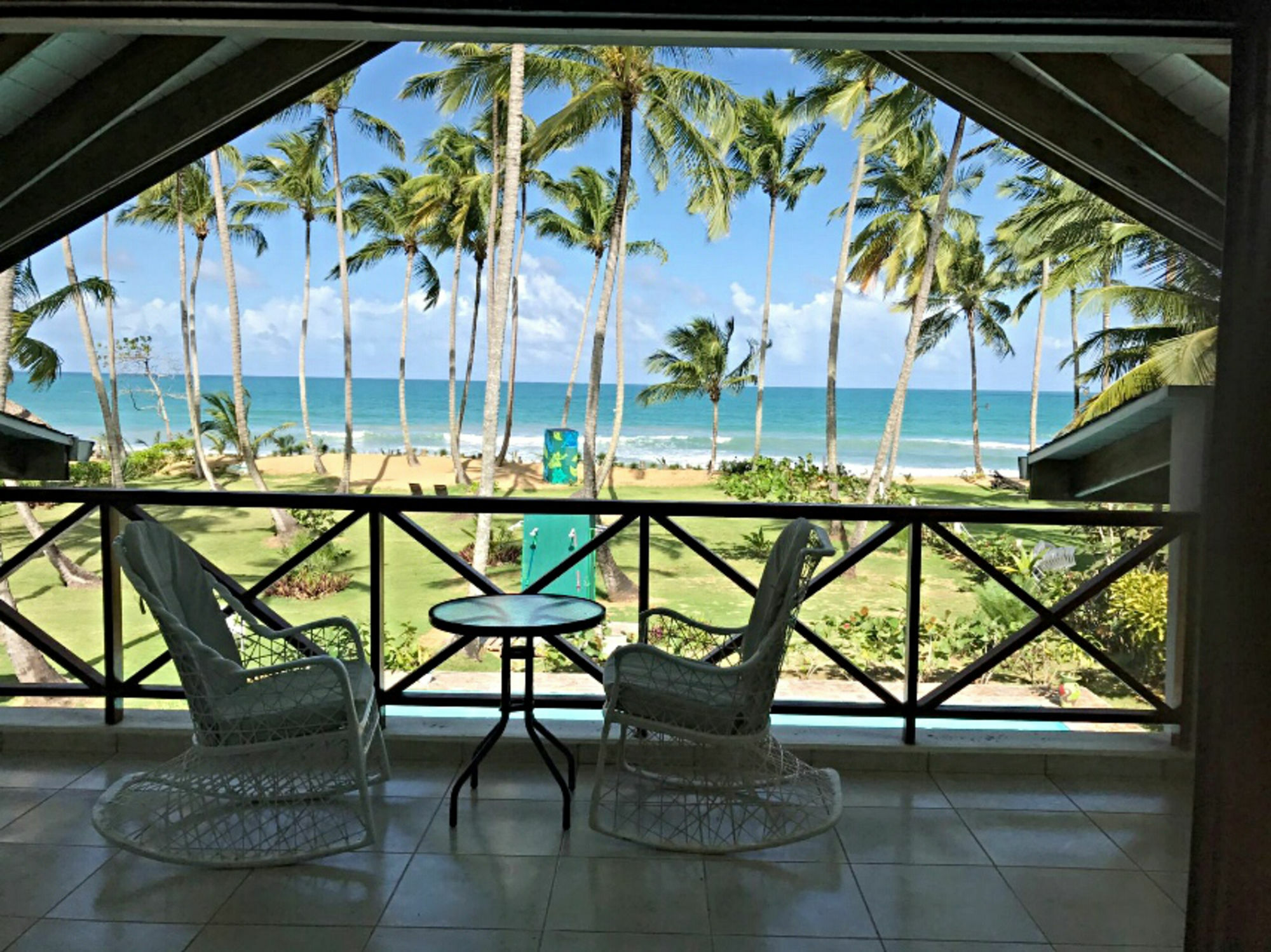 Villa Habitaciones Playa Coson 라스테레나스 외부 사진